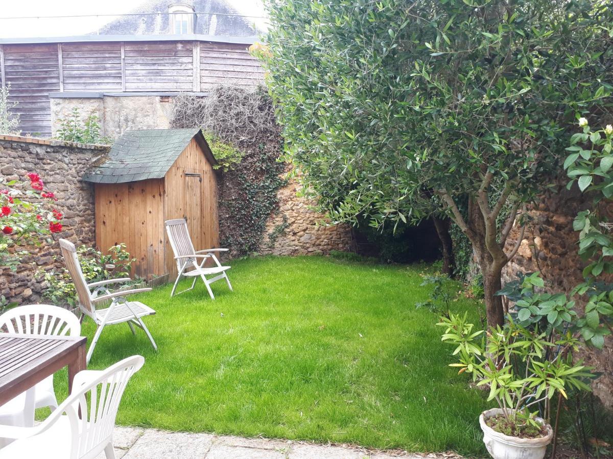 La Maison D'Hotes De Constance Le Mans Exterior photo